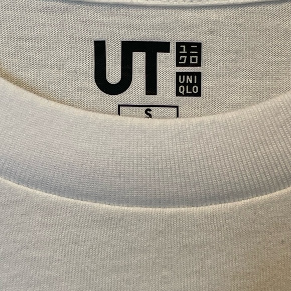 RARE TAKASHI MURAKAMI X BILLIE EILISH FOR UNIQLO BOXY WHITE MONOGRAM LOGO TEE! - Picture 3 of 5